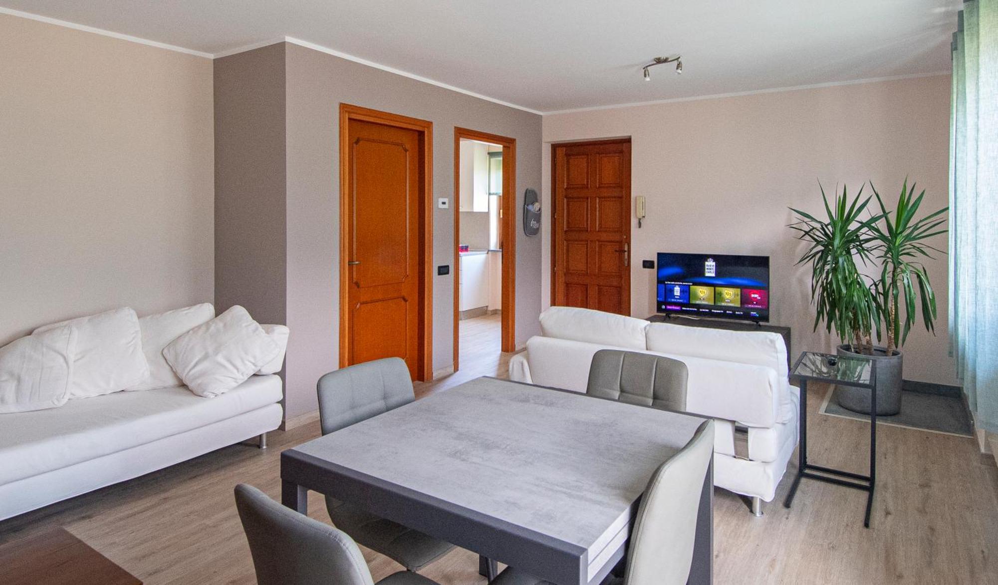 La Casa Delle Farfalle - Cir Vda Sarre 0001 Aosta Dış mekan fotoğraf